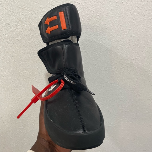 Off-White Moto wrapped sneaker - Picture 8 of 11